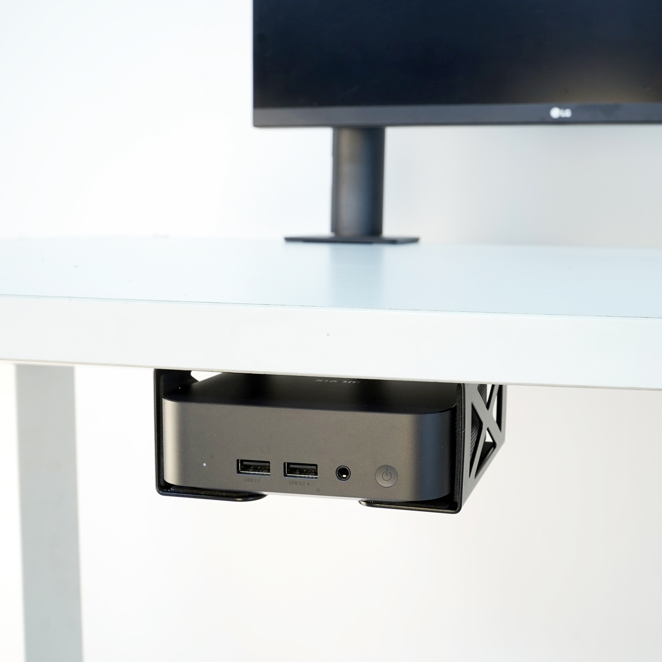 Masanın altında dizüstü bilgis - Laptop Accessories Organizer incelemesi ve fiyatı